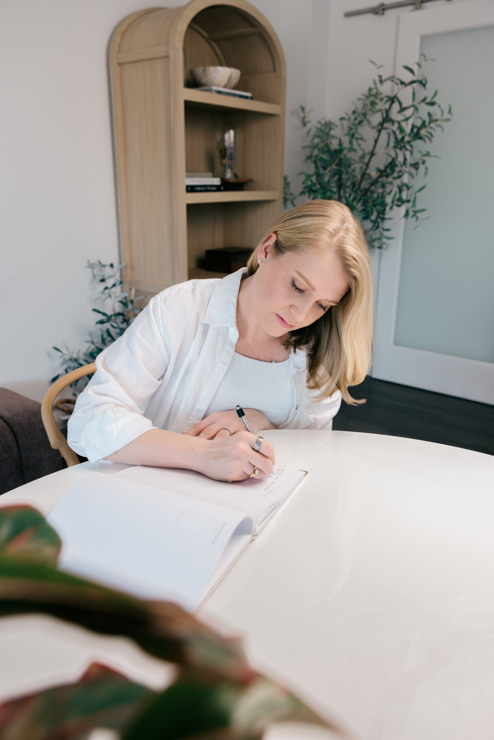 Micro Blog Girl writing on paper